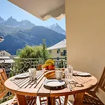 Apartment Le Paradis 2, Alpes Agency, Chamonix, Sleeps 4-5 *