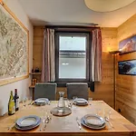 Le Paradis 2, Alpes Agency, Chamonix, Sleeps 4-5