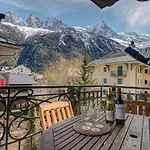 Le Paradis 2, Alpes Agency, Chamonix, Sleeps 4-5 Apartment Chamonix