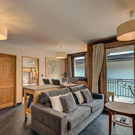 Le Paradis 2, Alpes Agency, Chamonix, Sleeps 4-5 Apartmán Chamonix